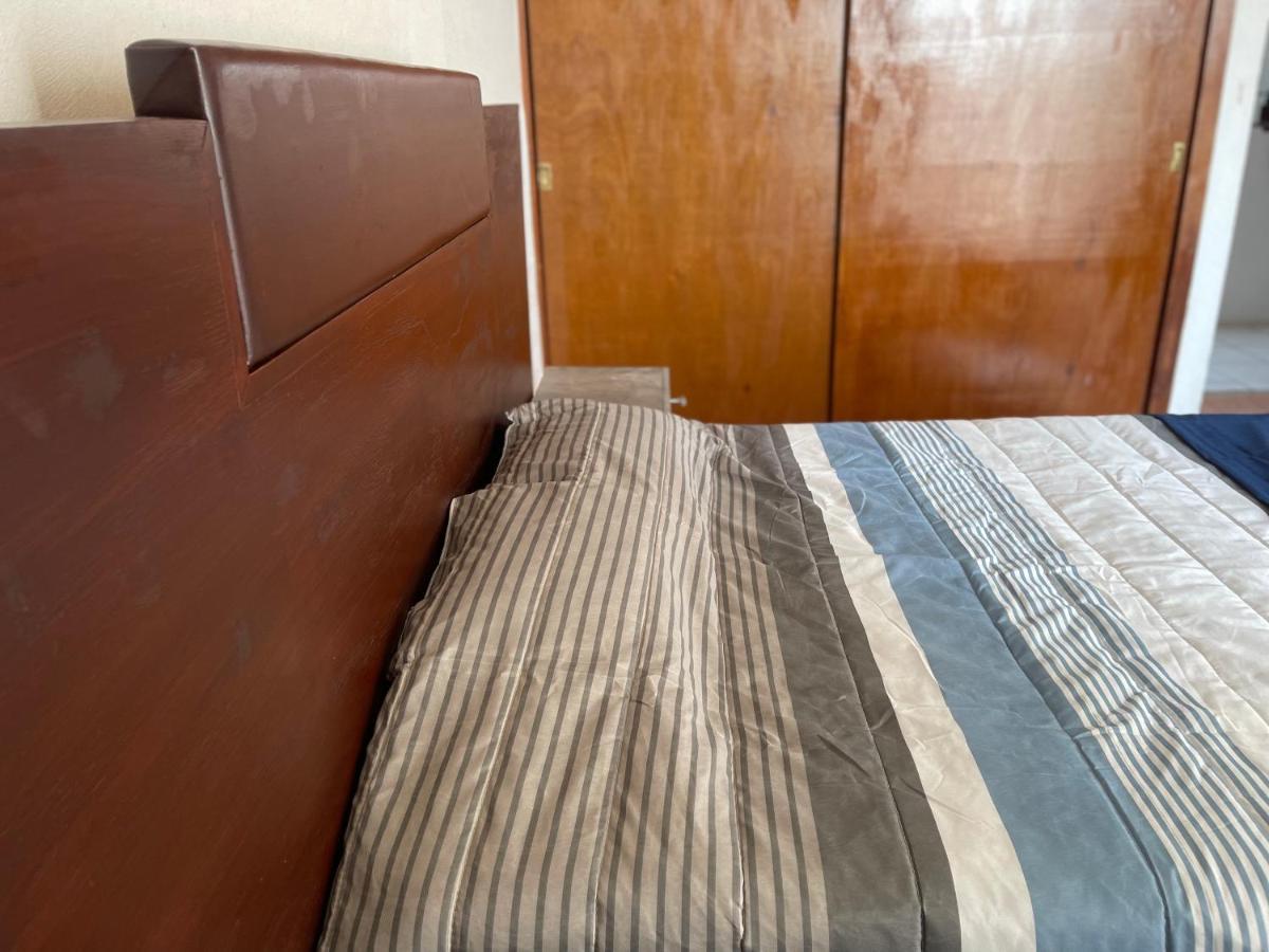Comoda Habitacion A 10 Min Del Centro Historico De 克雷塔罗 外观 照片