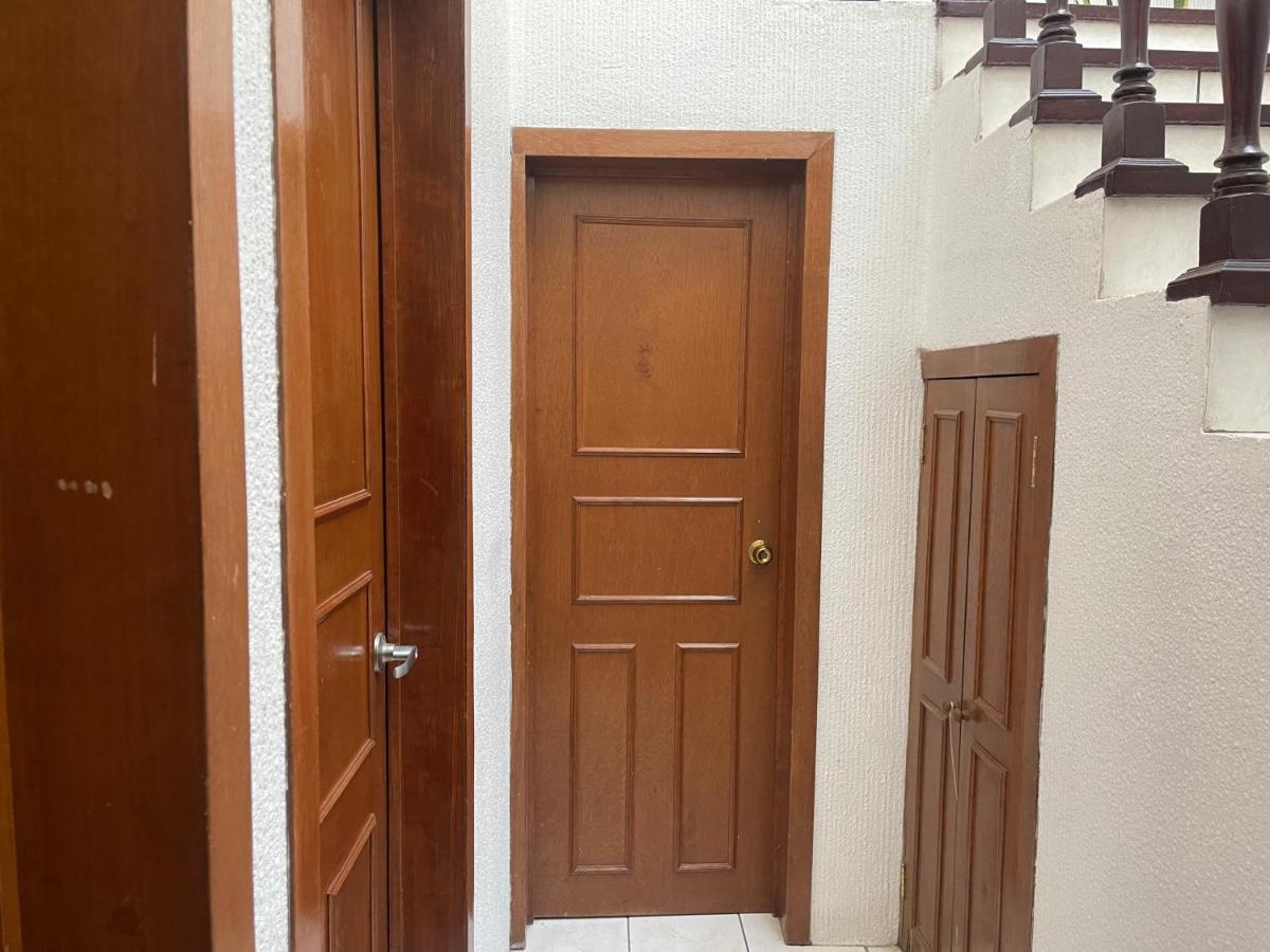 Comoda Habitacion A 10 Min Del Centro Historico De 克雷塔罗 外观 照片