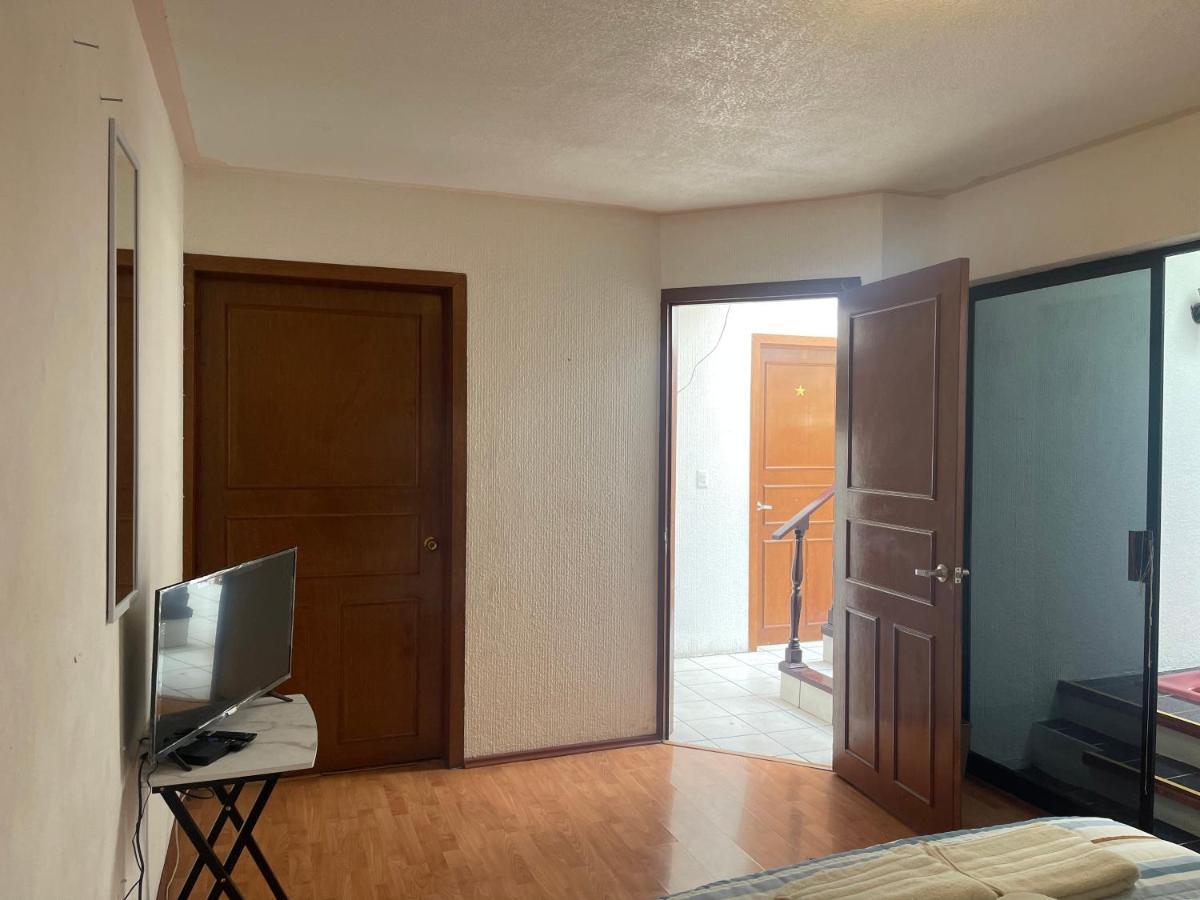 Comoda Habitacion A 10 Min Del Centro Historico De 克雷塔罗 外观 照片