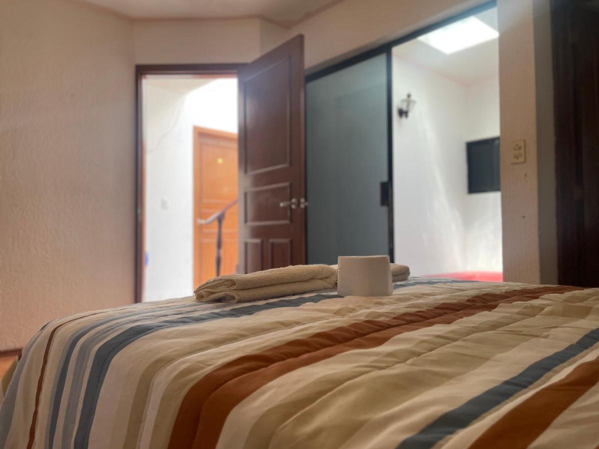 Comoda Habitacion A 10 Min Del Centro Historico De 克雷塔罗 外观 照片