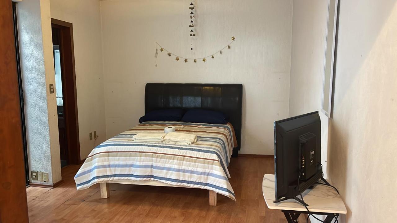 Comoda Habitacion A 10 Min Del Centro Historico De 克雷塔罗 外观 照片