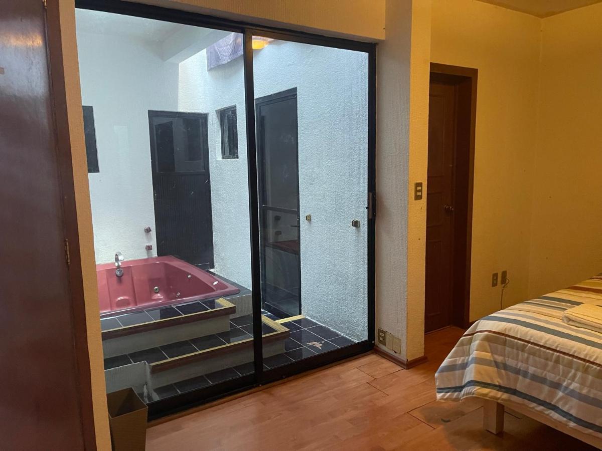 Comoda Habitacion A 10 Min Del Centro Historico De 克雷塔罗 外观 照片